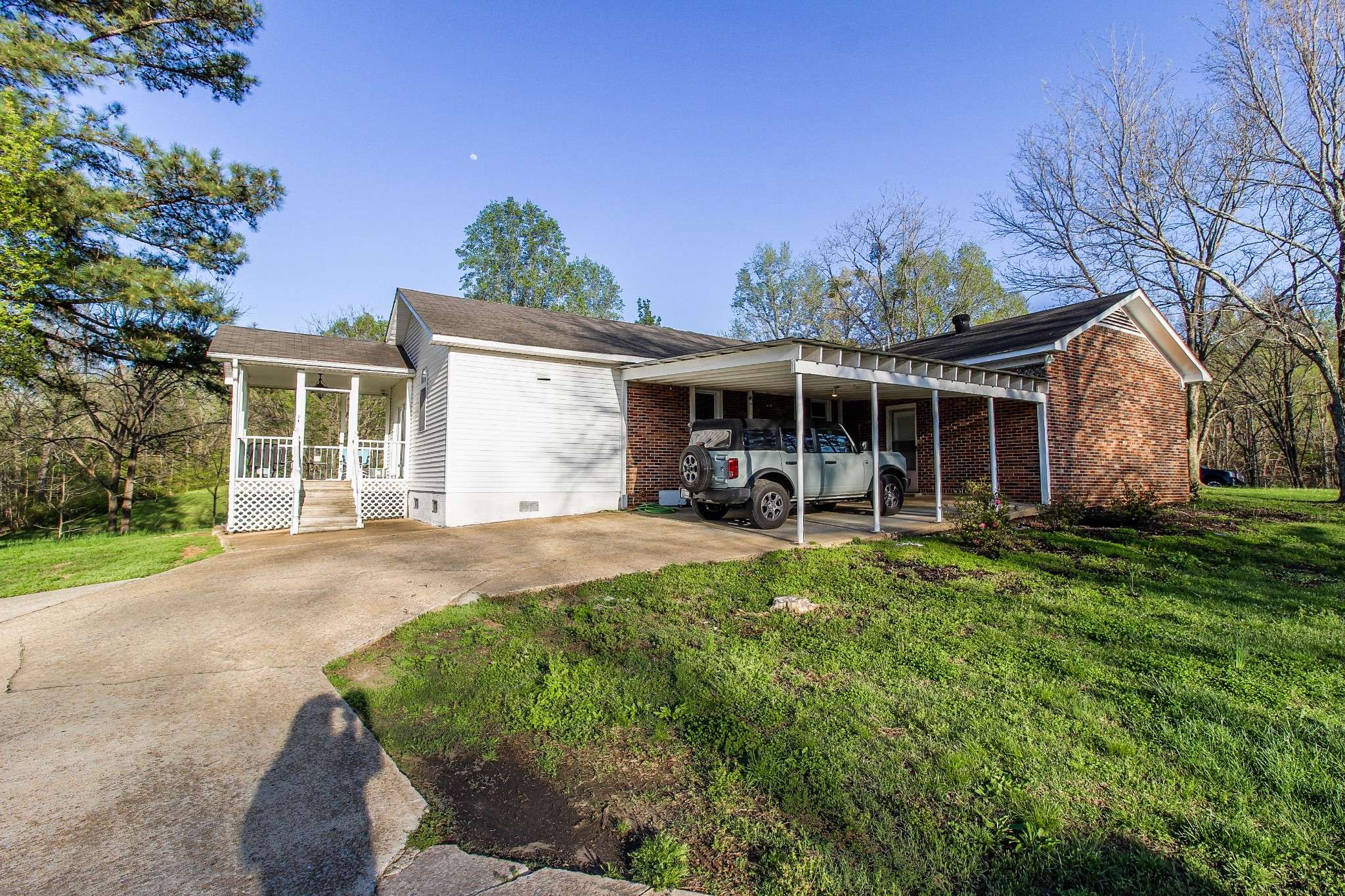 Waverly, TN 37185,444 Cooley Rd