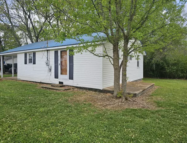 Loretto, TN 38469,219 Vine Cir