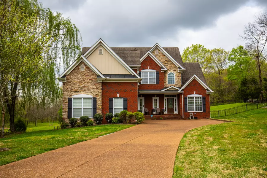 409 Boulder Creek Ct, Mount Juliet, TN 37122