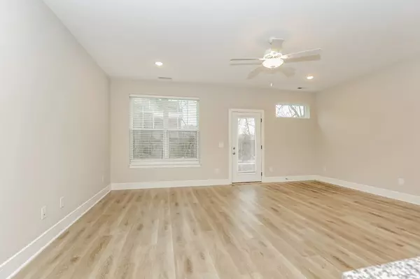 Gallatin, TN 37066,164 Noble Park Cir