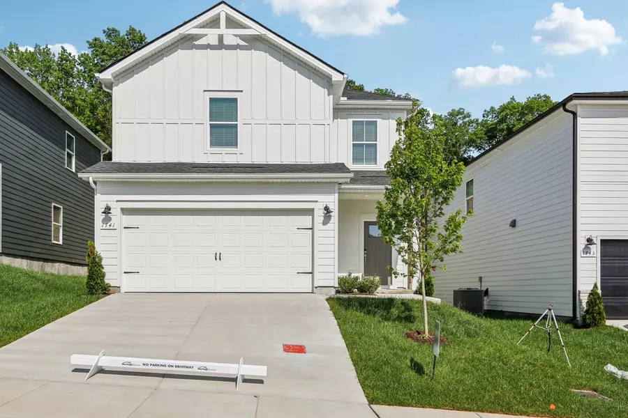 1741 Flora Grv, Hermitage, TN 37076