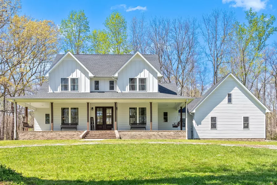 234 Davis Ln, Erin, TN 37061