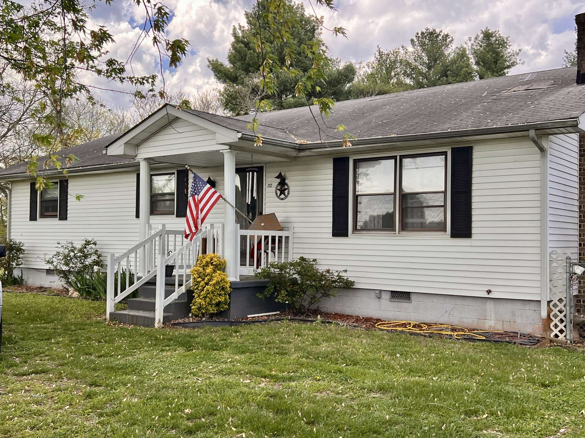 Decherd, TN 37324,1112 Cumberland St