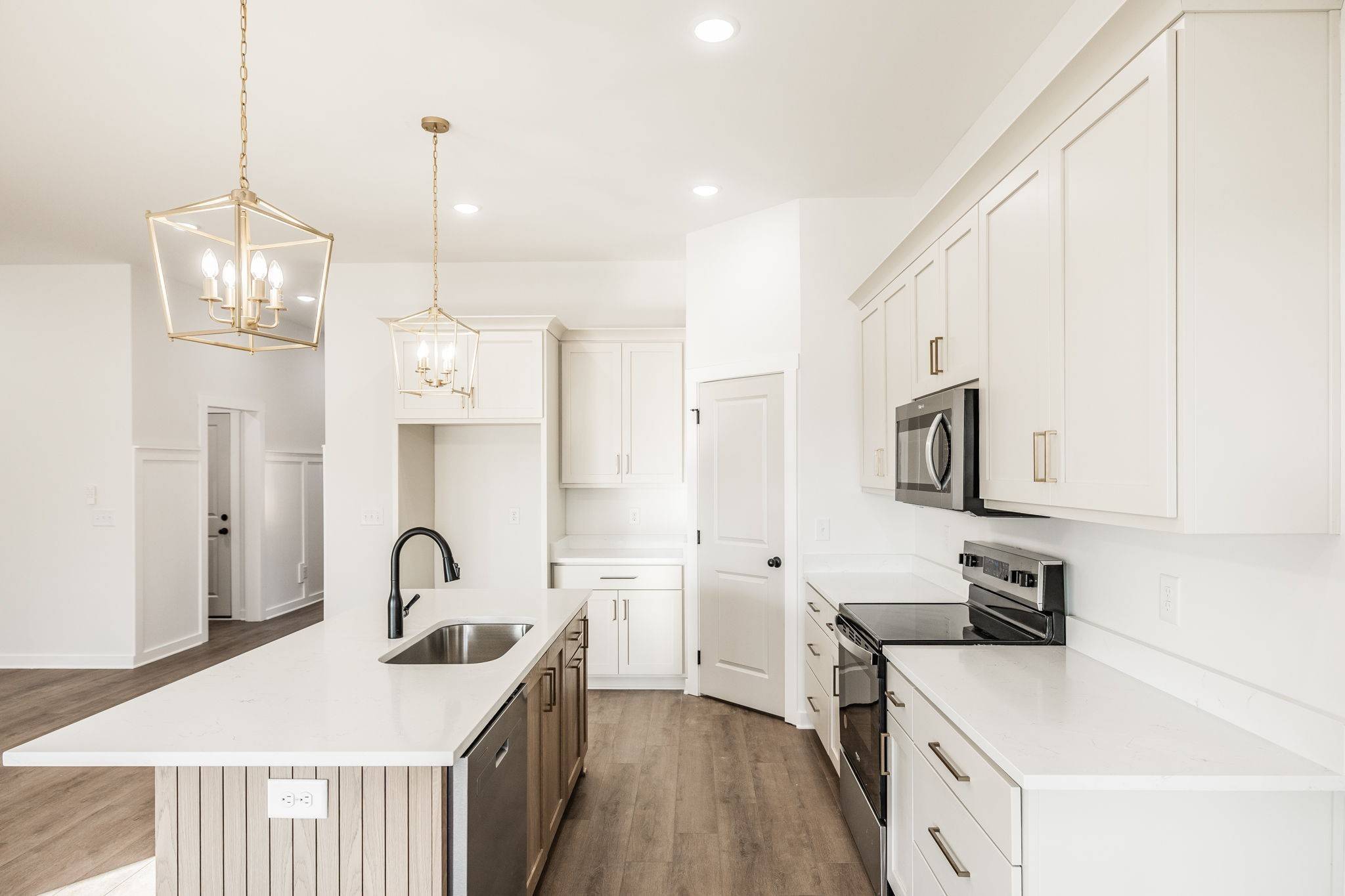 Greenbrier, TN 37073,1544 ANGUS WAY
