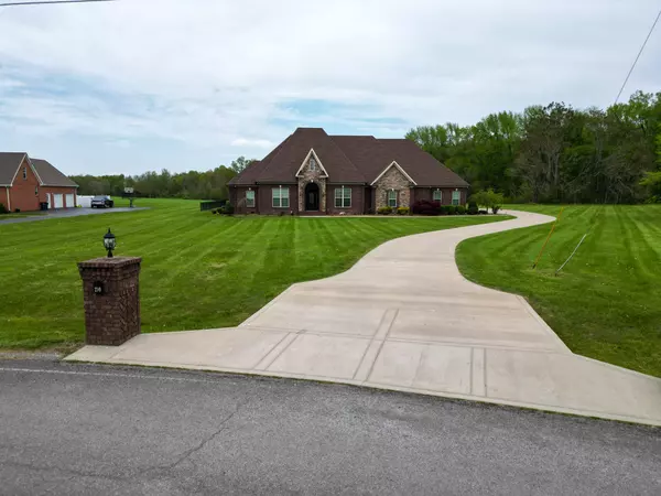 Lafayette, TN 37083,210 Michael Cir