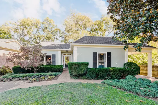 Nashville, TN 37215,112 Longwood Pl