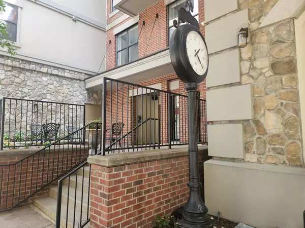 Nashville, TN 37203,1803 Broadway #610