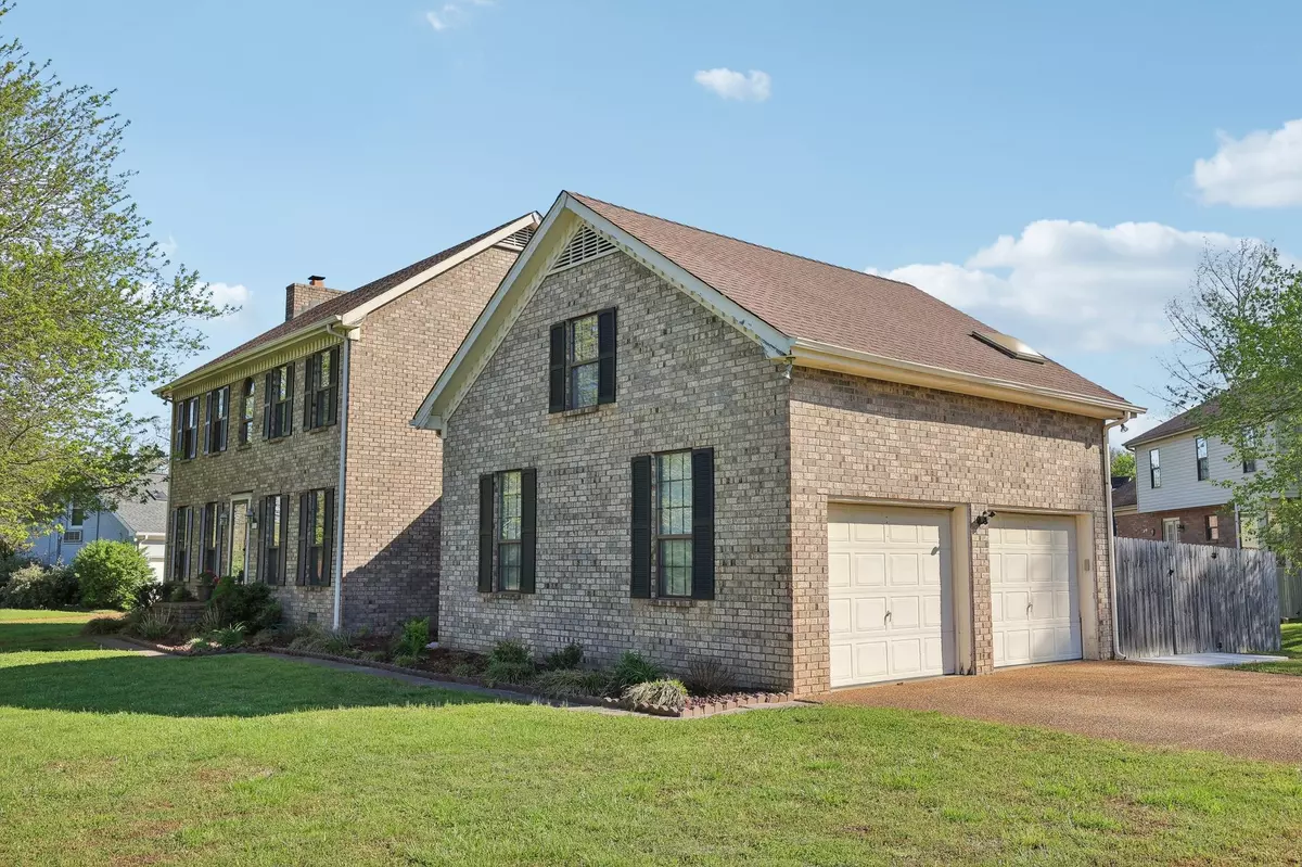 Hermitage, TN 37076,4205 Saddlebrooke Pl