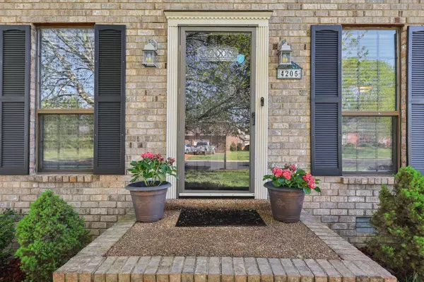 Hermitage, TN 37076,4205 Saddlebrooke Pl