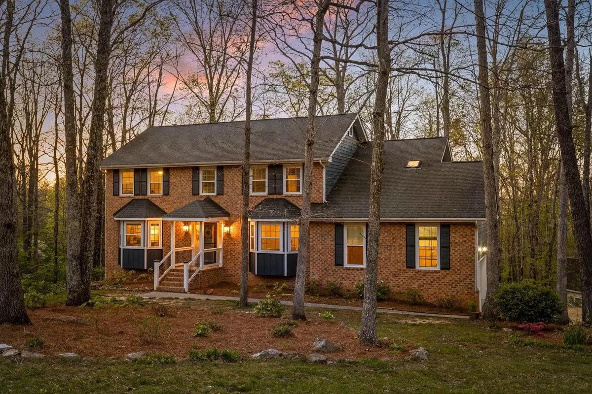 Signal Mountain, TN 37377,5 Fireside Way