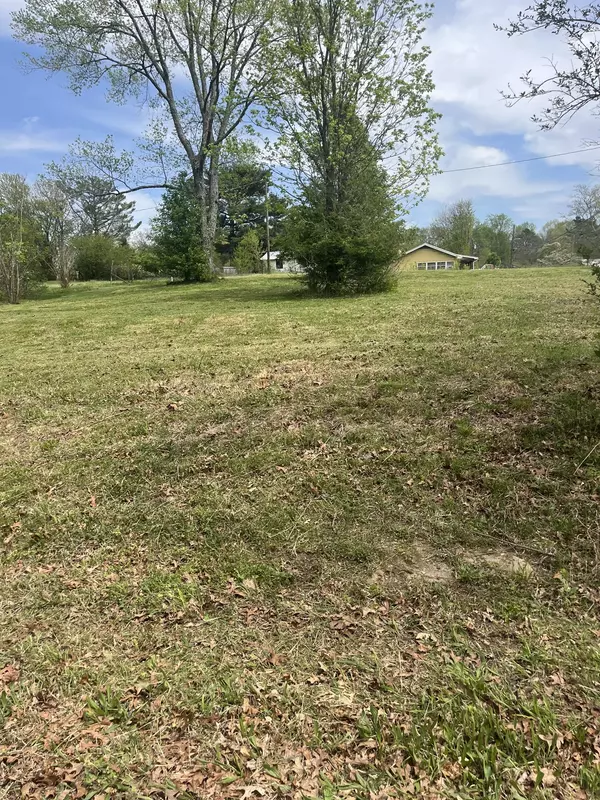 Monteagle, TN 37356,208 S Central Ave