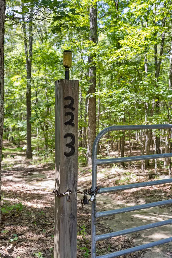 Dunlap, TN 37327,223 Woodland Ridge Road