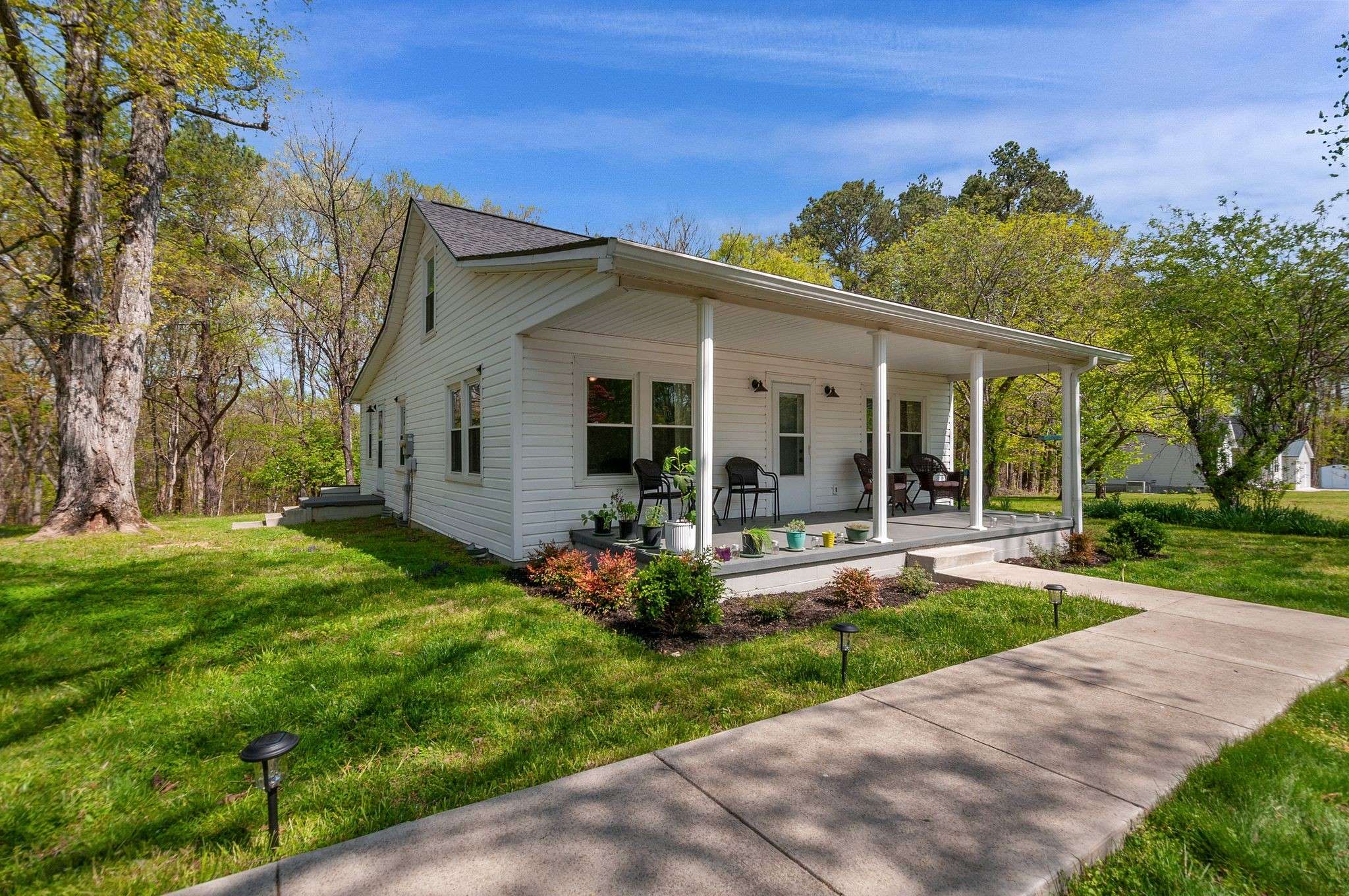 1681 Taylor Town Rd, White Bluff, TN 37187