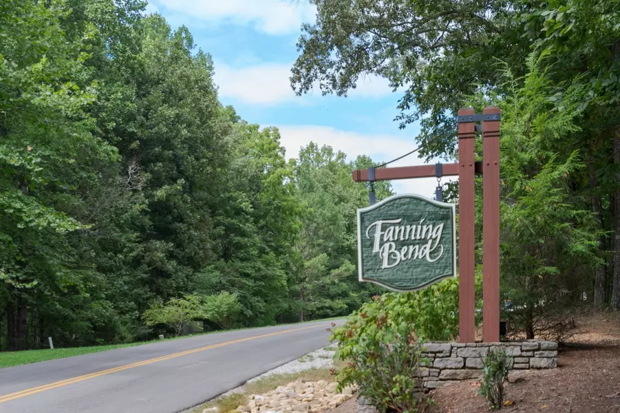 70 Simmons Cir, Winchester, TN 37398