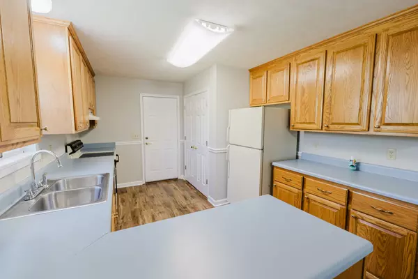 Charlotte, TN 37036,1111 Old County House Rd