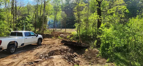 Pegram, TN 37143,4535 Pond Creek Rd