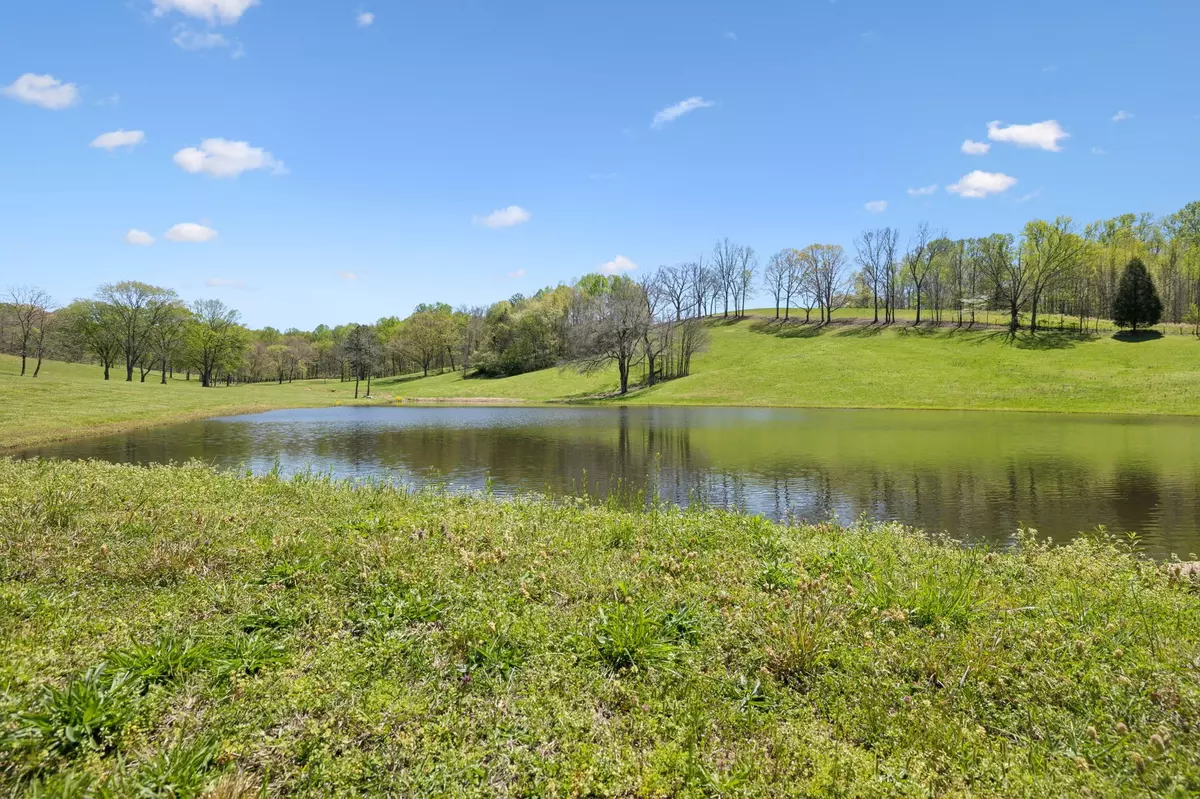 Lynnville, TN 38472,16700 Campbellsville Rd