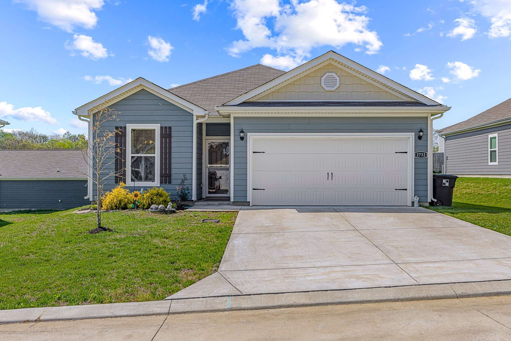 Columbia, TN 38401,2732 Swarm Ct