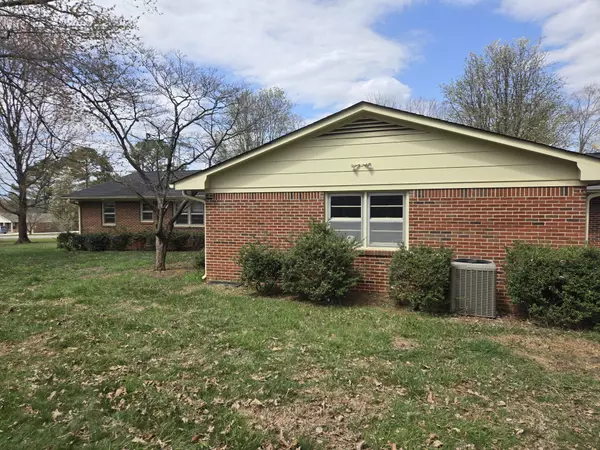 Decherd, TN 37324,203 Mary Sharp Dr