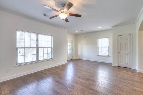 Hendersonville, TN 37075,956 Innsbrooke Ave