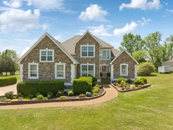 Columbia, TN 38401,1427 Oak Leaf Dr