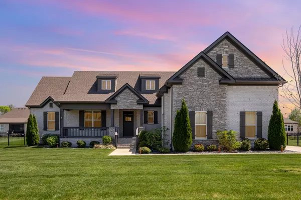 1033 Pretender Way,  Columbia,  TN 38401