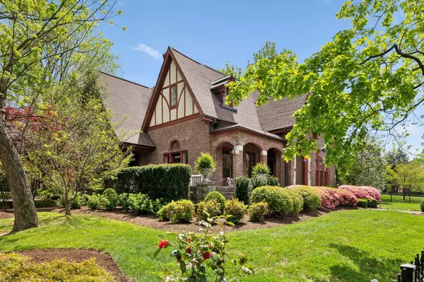 Franklin, TN 37064,1003 W Main St