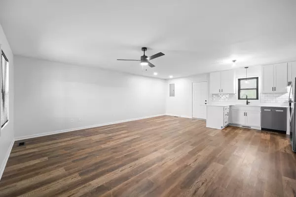 Woodlawn, TN 37191,2911 Woodlawn Park Rd