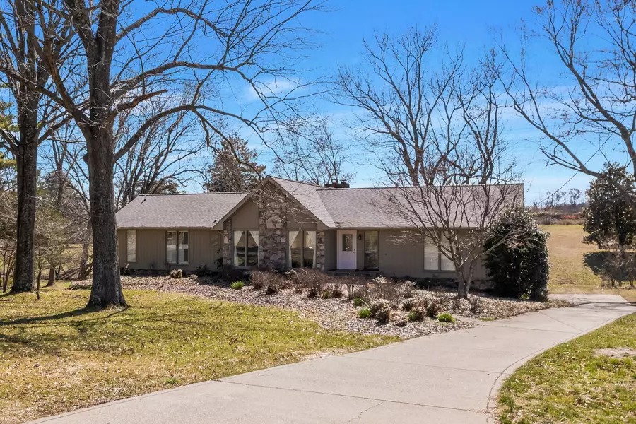 8309 Alamo Rd, Brentwood, TN 37027