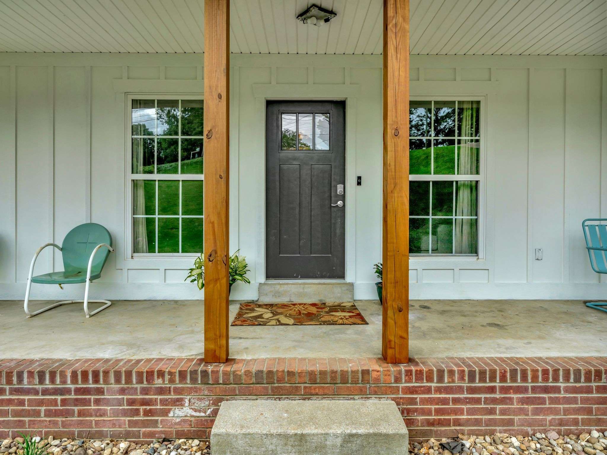 Chapmansboro, TN 37035,2767 Highway 12 #N