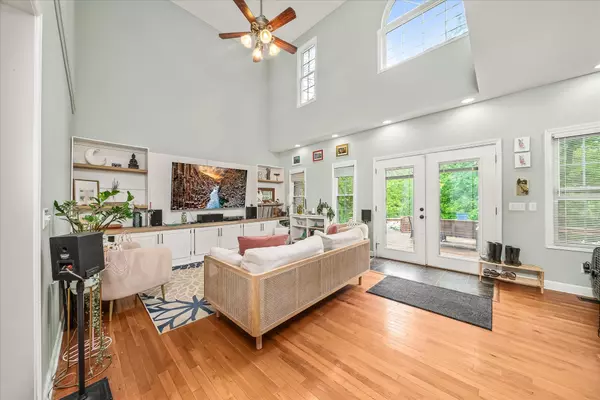 Cookeville, TN 38506,6023 Hilham Rd