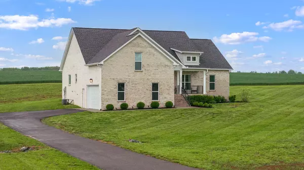 Orlinda, TN 37141,29682 Highway 49 #E