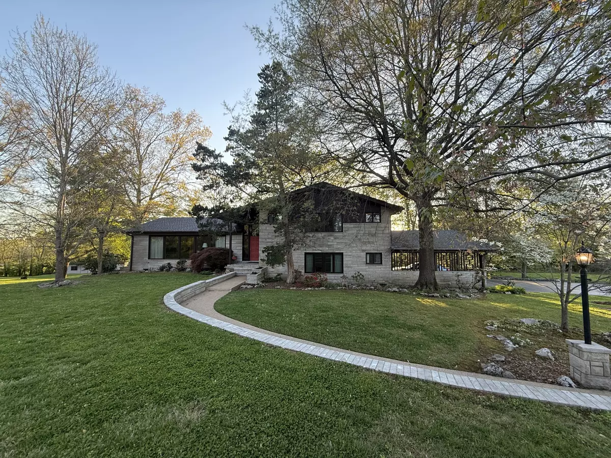 Gallatin, TN 37066,700 Lake Dr