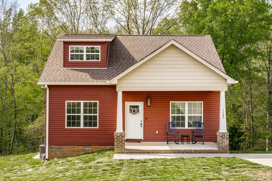 1160 Jonathan Ln, Springfield, TN 37172