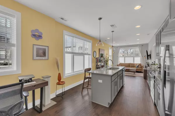 Nashville, TN 37209,519 27th Ave #N #101