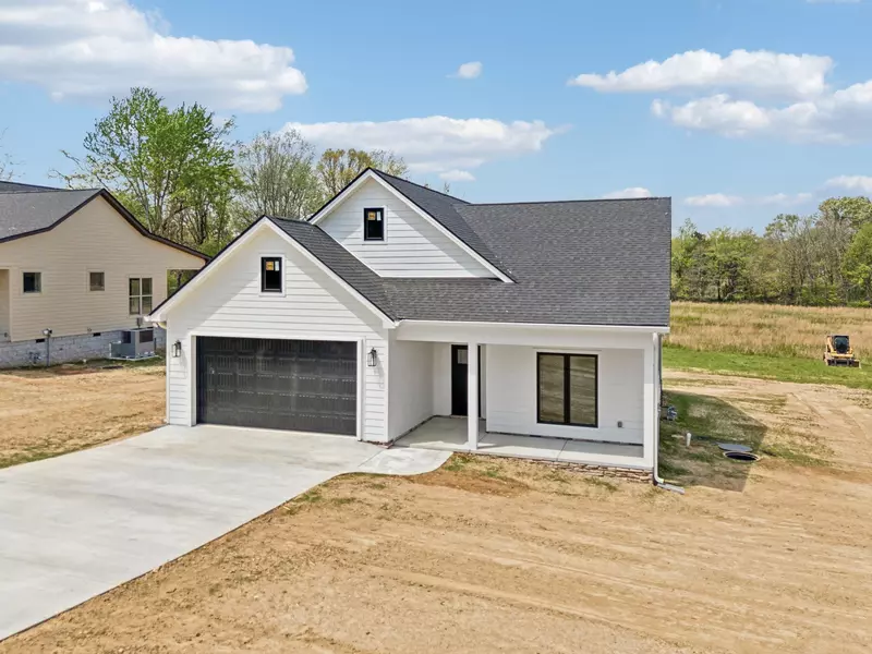 823 Oconner St, Smithville, TN 37166