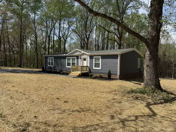 Westmoreland, TN 37186,202 Carter Ridge Rd