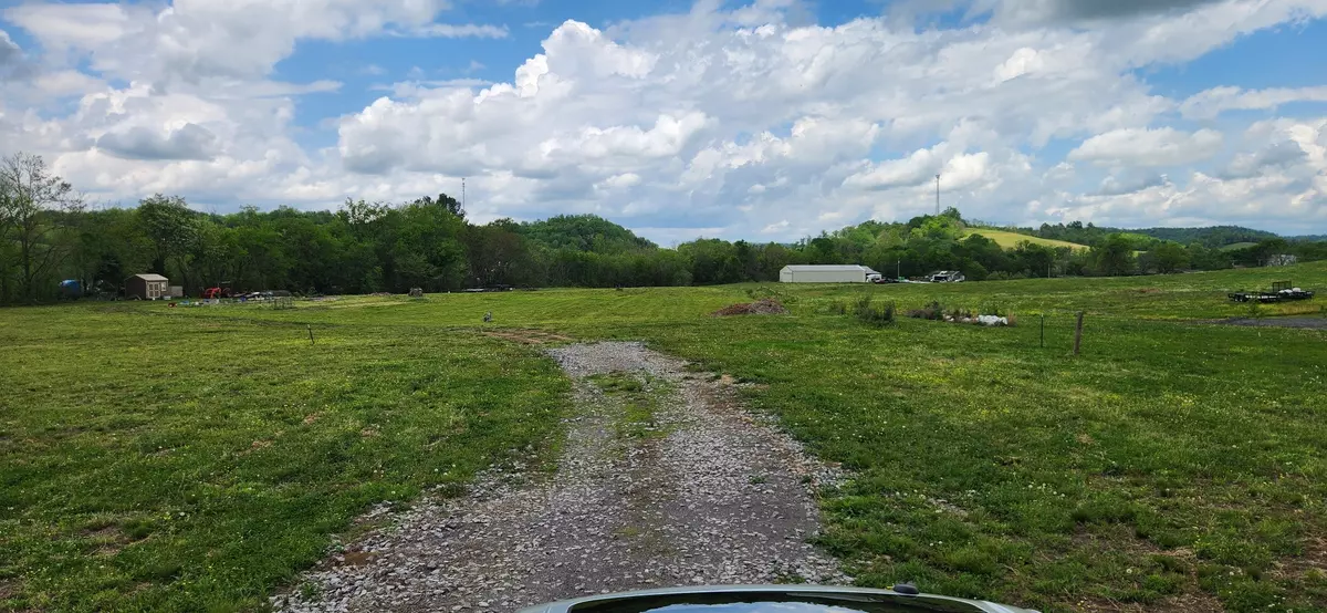 Beechgrove, TN 37018,0 Earl Warren