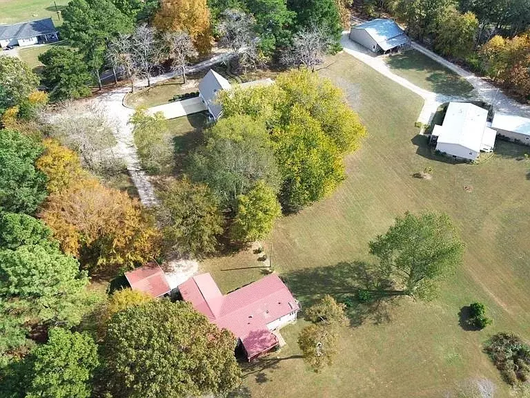 Big Sandy, TN 38221,9825 Highway 69A