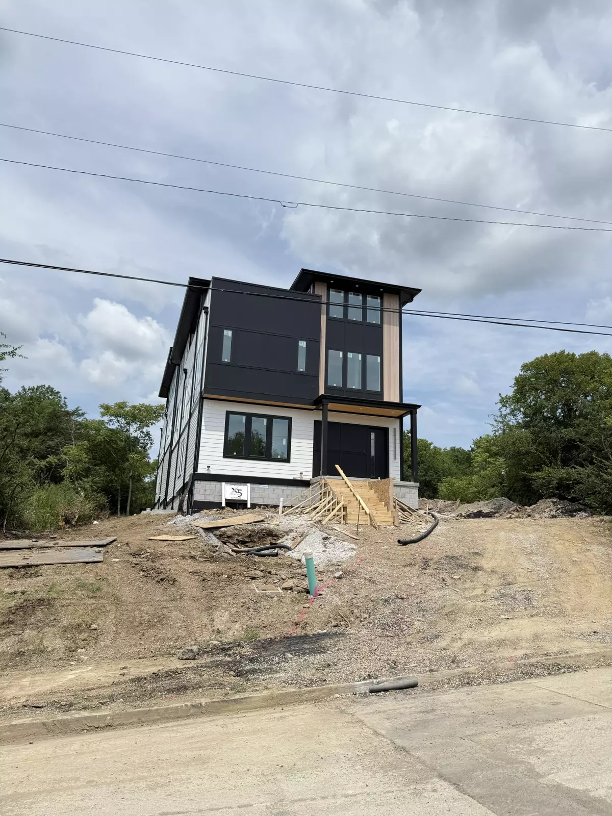 Nashville, TN 37207,421 Monticello St