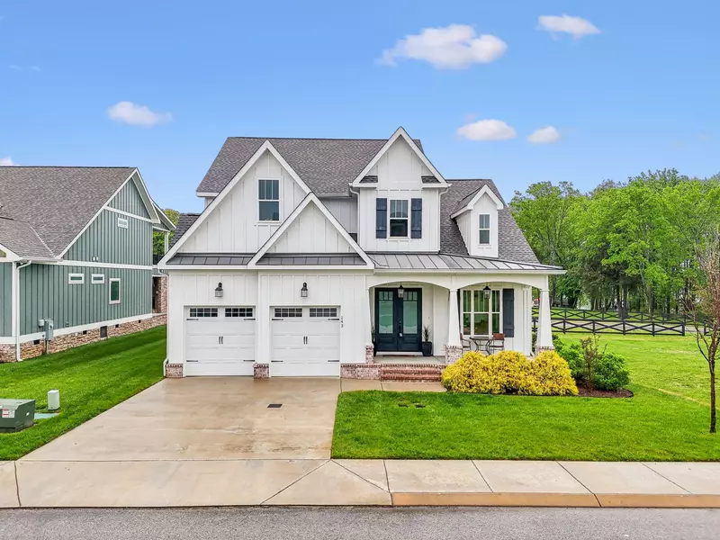 143 Slalom Cir, Winchester, TN 37398