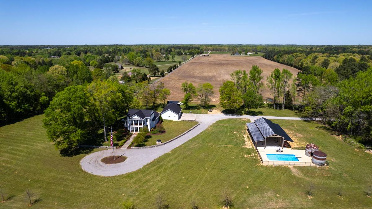 23475 Slate Rd, Athens, AL 35614