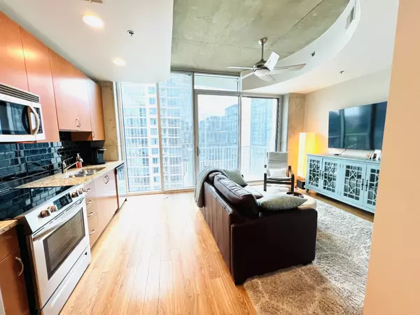 Nashville, TN 37201,301 Demonbreun St #1608