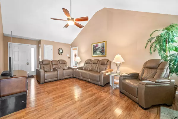 Clarksville, TN 37042,1633 Cedar Springs Cir