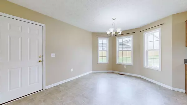 Shelbyville, TN 37160,302 S Wood Ln