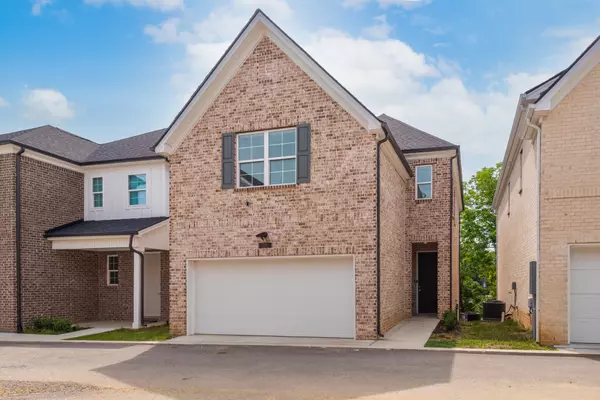 2656 Lakevilla Dr #19, Nashville, TN 37217