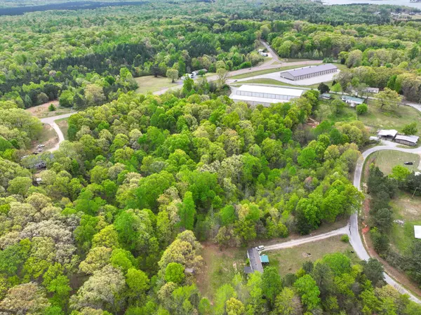 Huntingdon, TN 38344,399 Kehrer Ln