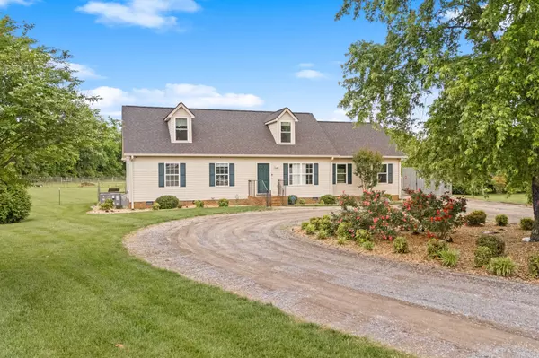 Rockvale, TN 37153,1639 Jarratt Dr