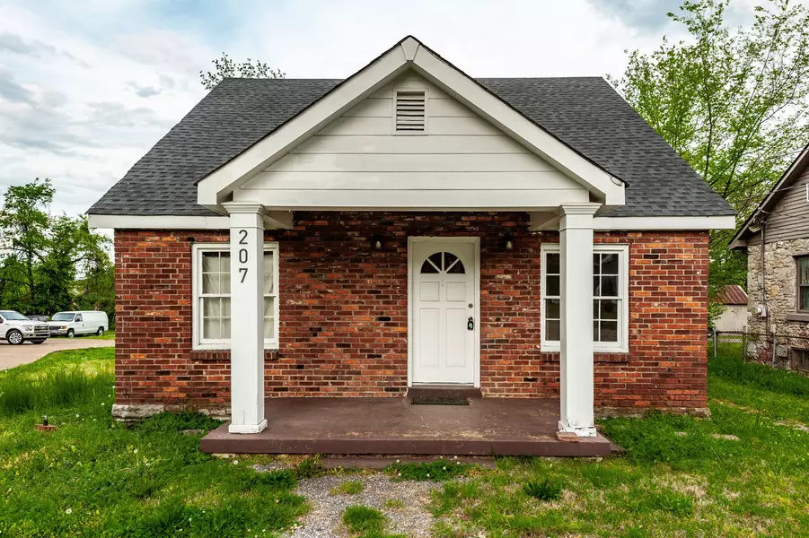 207 Shivel Dr, Hendersonville, TN 37075