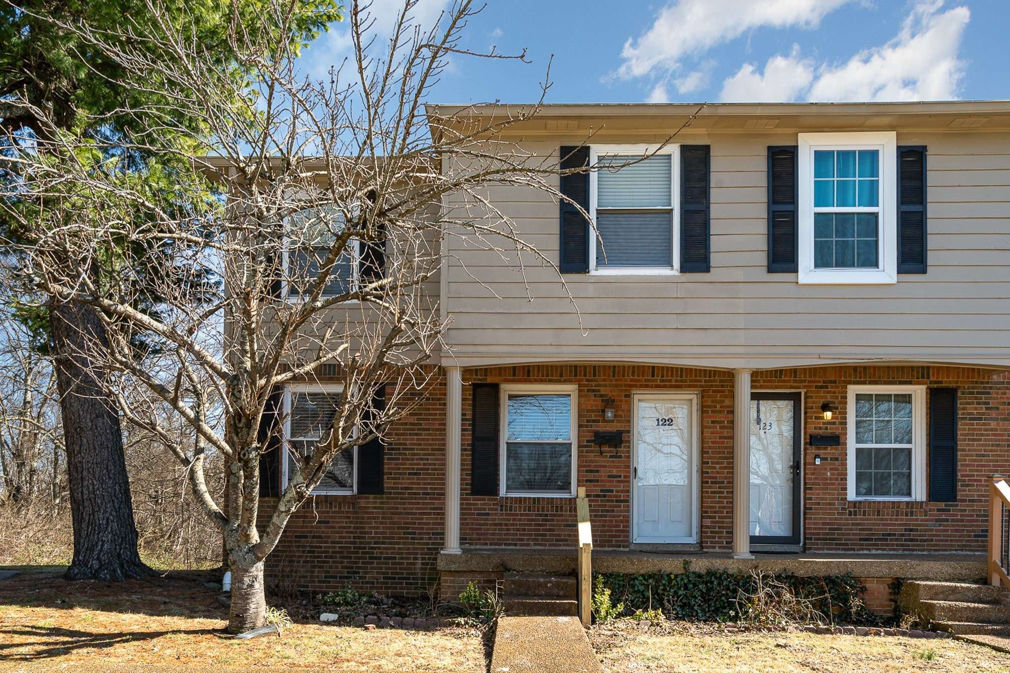 5510 Country Dr #122, Nashville, TN 37211